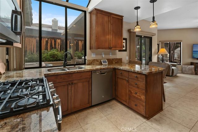 29885 Avenida Cima Del Sol, Temecula, CA 92591