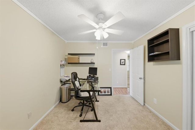 225 Triumph Drive NW, Atlanta, GA 30327