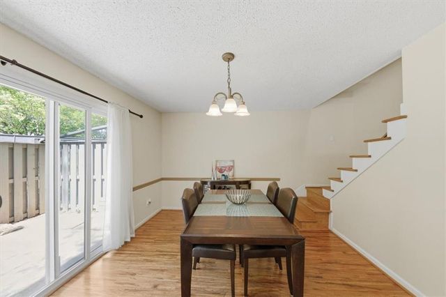 225 Triumph Drive NW, Atlanta, GA 30327