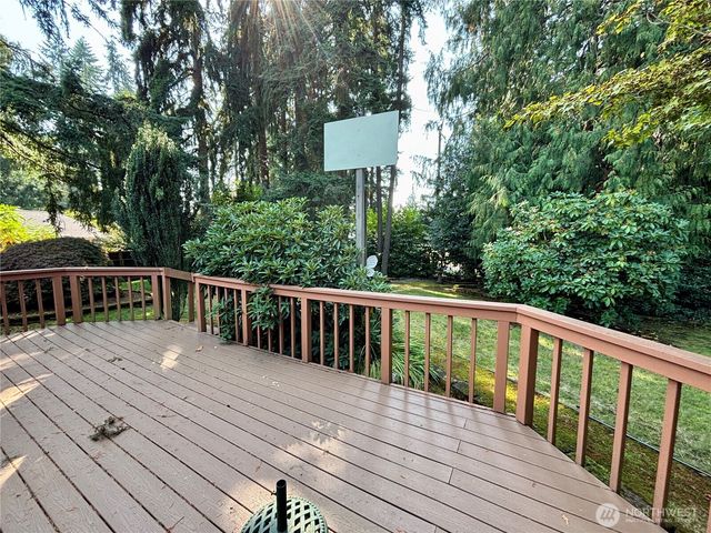 19304 3rd Drive SE, Bothell, WA 98012