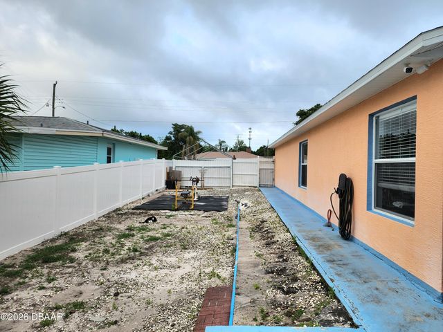 1976 Myrtle Jo Drive, Ormond Beach, FL 32174