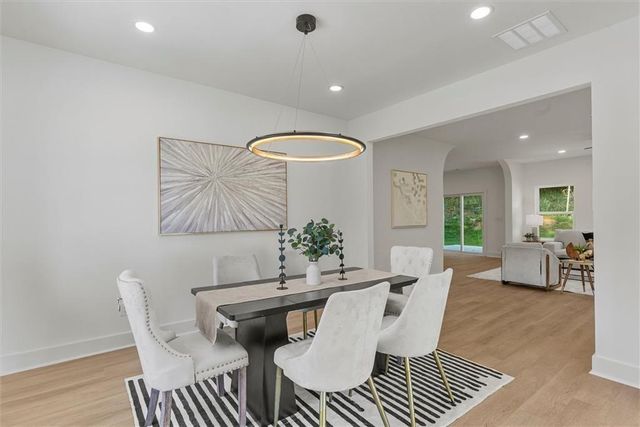 2195 Amberly Glen Way, Dacula, GA 30019