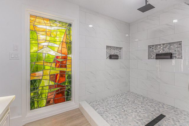 4334 Lake Grove Drive, Seabrook, TX 77586