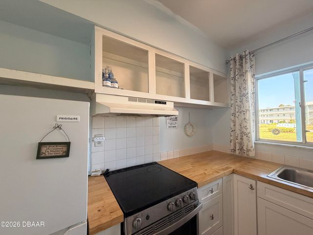 3009 N Halifax Avenue # 2, Daytona Beach, FL 32118