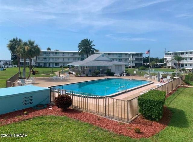 3009 N Halifax Avenue # 2, Daytona Beach, FL 32118