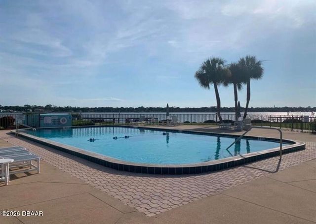 3009 N Halifax Avenue # 2, Daytona Beach, FL 32118