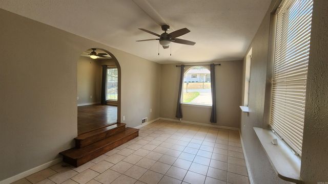 22 Southmont Drive, Little Rock, AR 72209