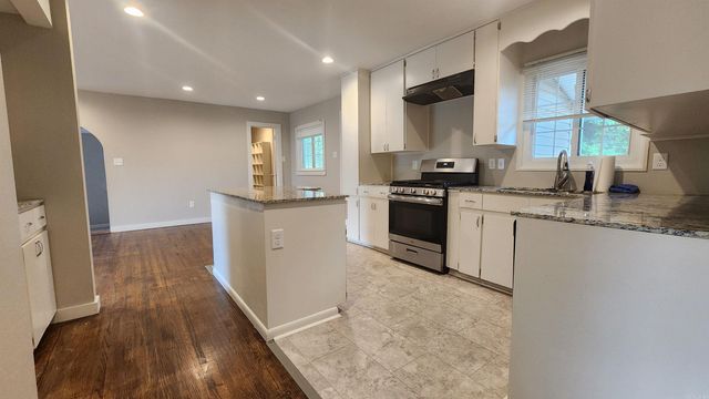 22 Southmont Drive, Little Rock, AR 72209