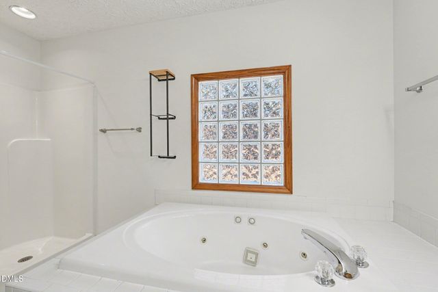 7613 Trappers Road, Fayetteville, NC 28311