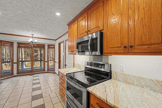 7613 Trappers Road, Fayetteville, NC 28311