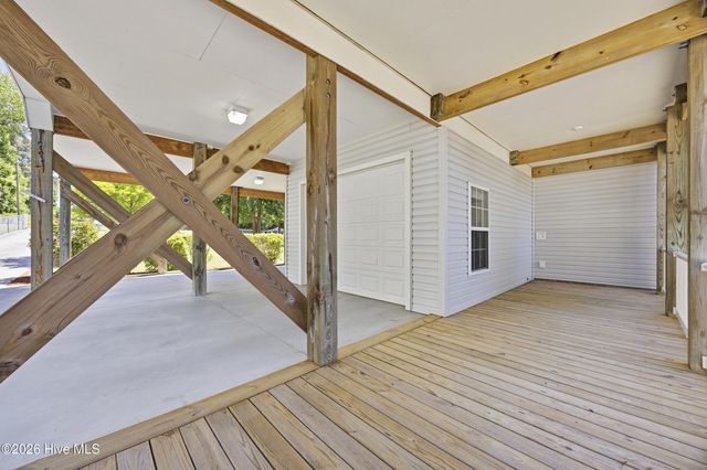 141 Sherrill Loop Road, Sneads Ferry, NC 28460