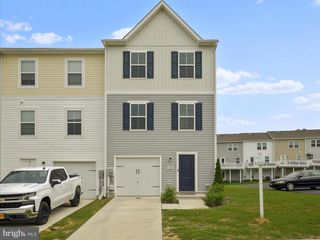 145 PERDIZ RD, Hedgesville, WV 25427