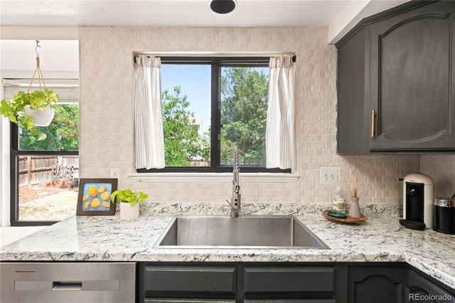 5026 S Evanston Street, Aurora, CO 80015