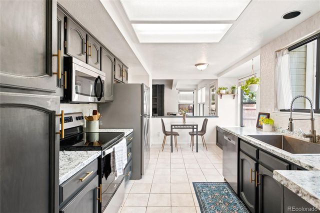 5026 S Evanston Street, Aurora, CO 80015