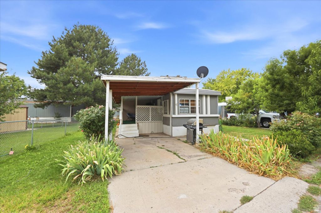 1150 N 200 W #19, Lehi, UT 84043 — exterior