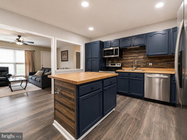 27905 OCEAN GTWY, Salisbury, MD 21801