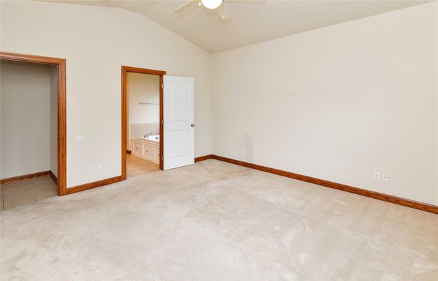 458 NE Pinehurst Circle, Ankeny, IA 50021