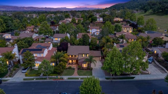 7532 Strath Place, Gilroy, CA 95020