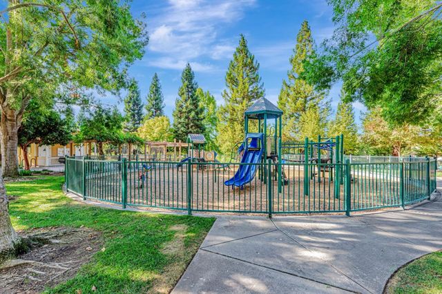 7532 Strath Place, Gilroy, CA 95020