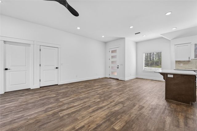 28 York Drive, Bella Vista, AR 72714