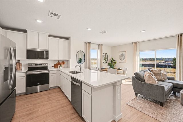 9742 Venetian Square, Vero Beach, FL 32966