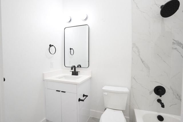 629 N Tyler Street 102, Dallas, TX 75208