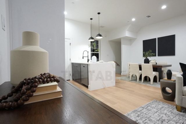 629 N Tyler Street 102, Dallas, TX 75208