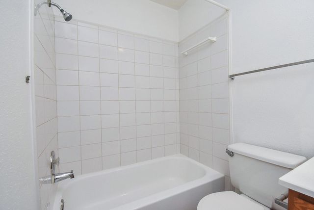 7822 Greenedge Drive, Houston, TX 77040