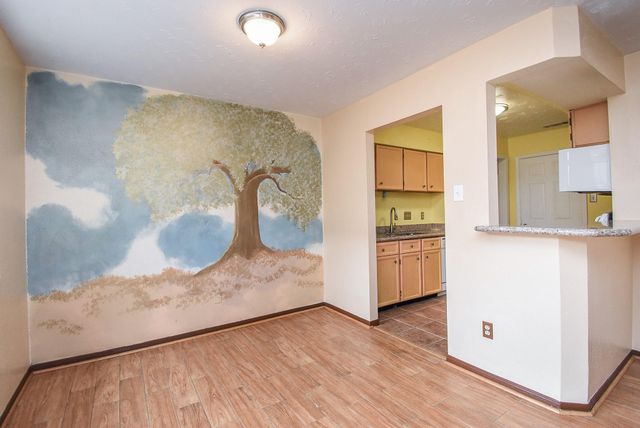 7822 Greenedge Drive, Houston, TX 77040