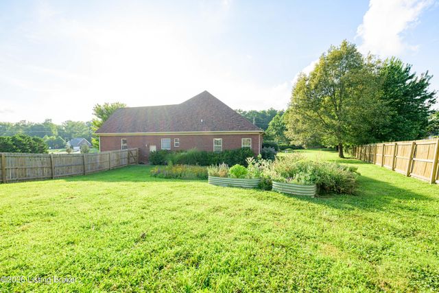 731 Vanderbilt Dr, Elizabethtown, KY 42701