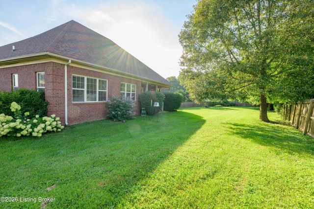 731 Vanderbilt Dr, Elizabethtown, KY 42701