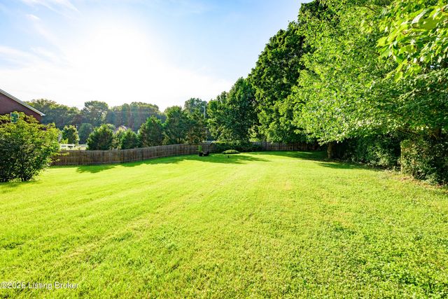 731 Vanderbilt Dr, Elizabethtown, KY 42701