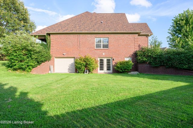 731 Vanderbilt Dr, Elizabethtown, KY 42701