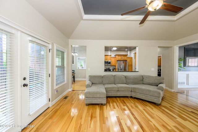 731 Vanderbilt Dr, Elizabethtown, KY 42701