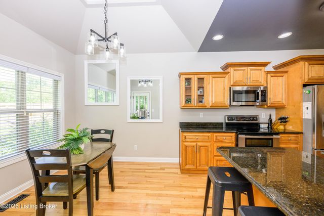 731 Vanderbilt Dr, Elizabethtown, KY 42701