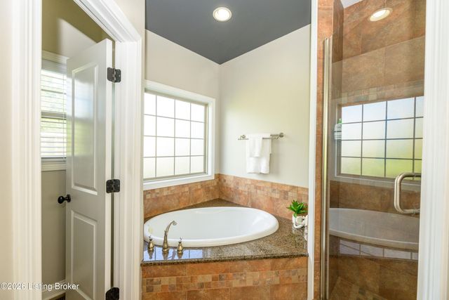 731 Vanderbilt Dr, Elizabethtown, KY 42701