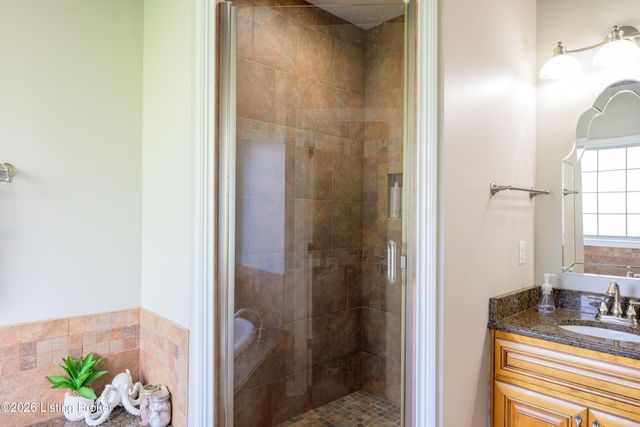 731 Vanderbilt Dr, Elizabethtown, KY 42701