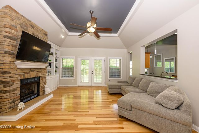 731 Vanderbilt Dr, Elizabethtown, KY 42701