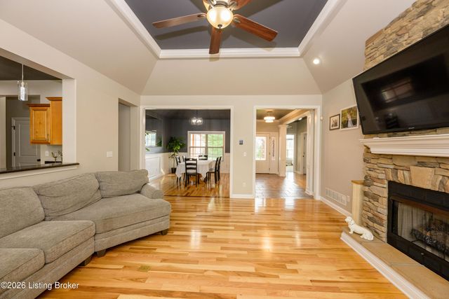 731 Vanderbilt Dr, Elizabethtown, KY 42701