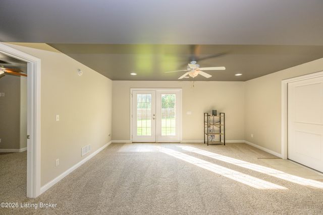 731 Vanderbilt Dr, Elizabethtown, KY 42701