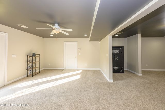 731 Vanderbilt Dr, Elizabethtown, KY 42701