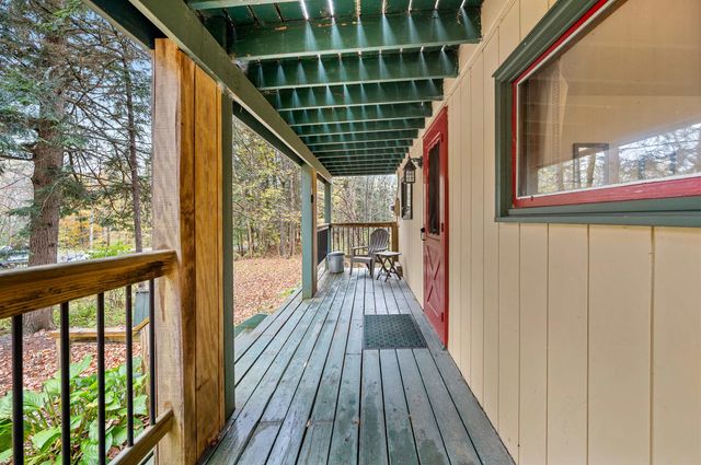 34 Two Ponds Road, Warren, VT 05674