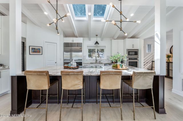 177 SAN JUAN Drive, Ponte Vedra Beach, FL 32082