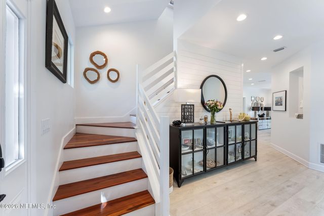 177 SAN JUAN Drive, Ponte Vedra Beach, FL 32082