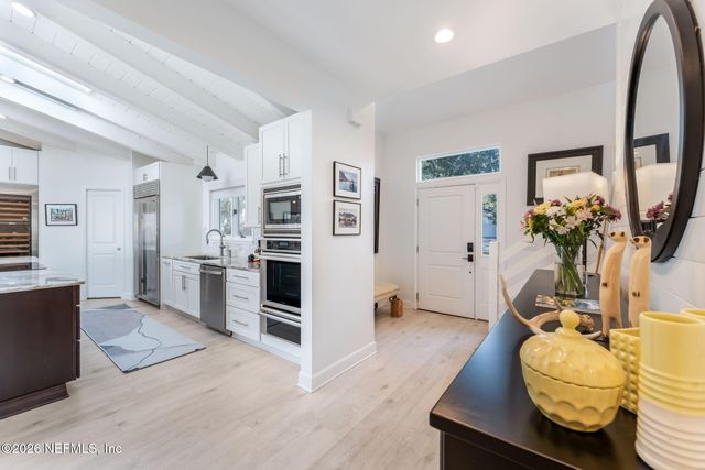 177 SAN JUAN Drive, Ponte Vedra Beach, FL 32082