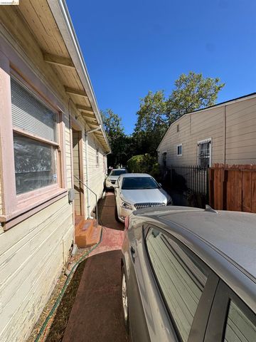 2233 85th Ave, Oakland, CA 94605