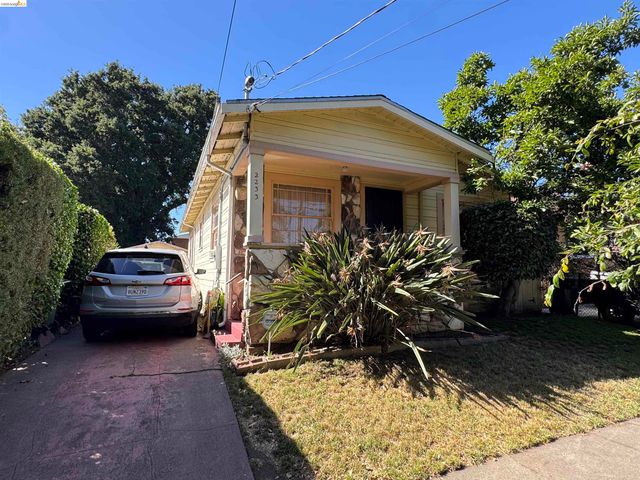 2233 85th Ave, Oakland, CA 94605