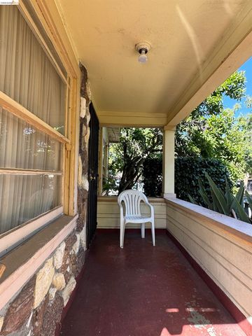 2233 85th Ave, Oakland, CA 94605