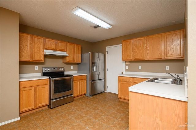 3792 Calle Santiago, Brownsville, TX 78526