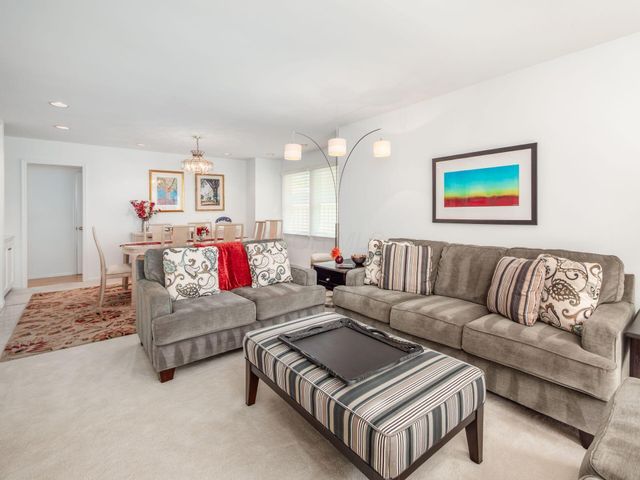 238 N Cassady Avenue, Bexley, OH 43209